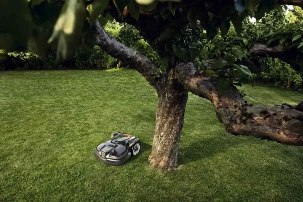 HUSQVARNA AUTOMOWER® 305 - obrazek 3